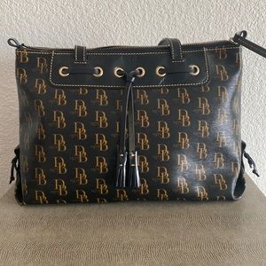 Dooney & Bourke!!